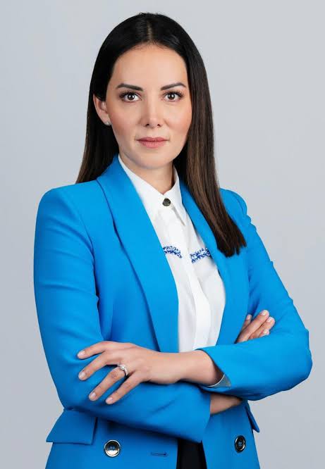 Dr. Adriana Vargas Martínez